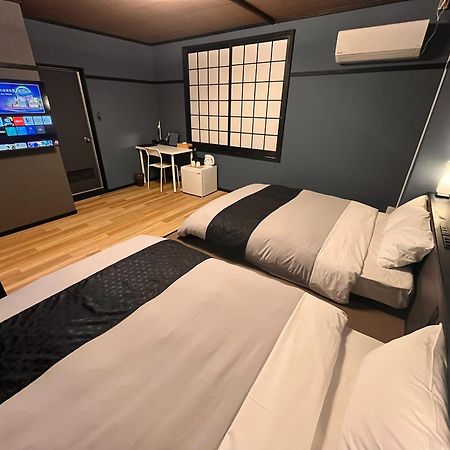 Готель Iki Island Hub Екстер'єр фото